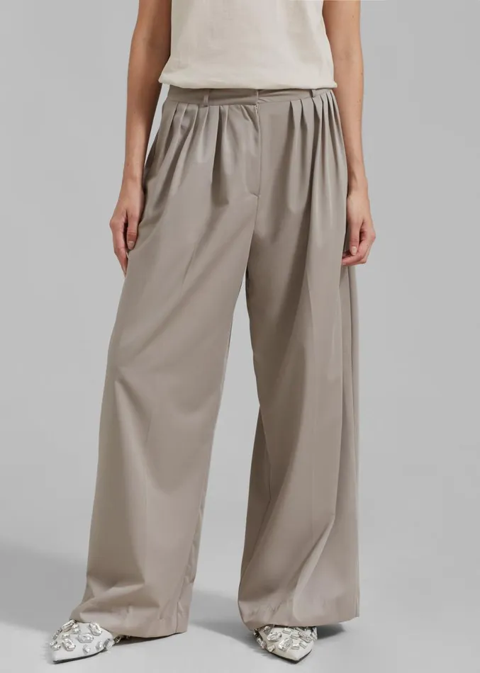 The Frankie Shop Catalina Pleated Trousers 8211 Grey Women Clothing