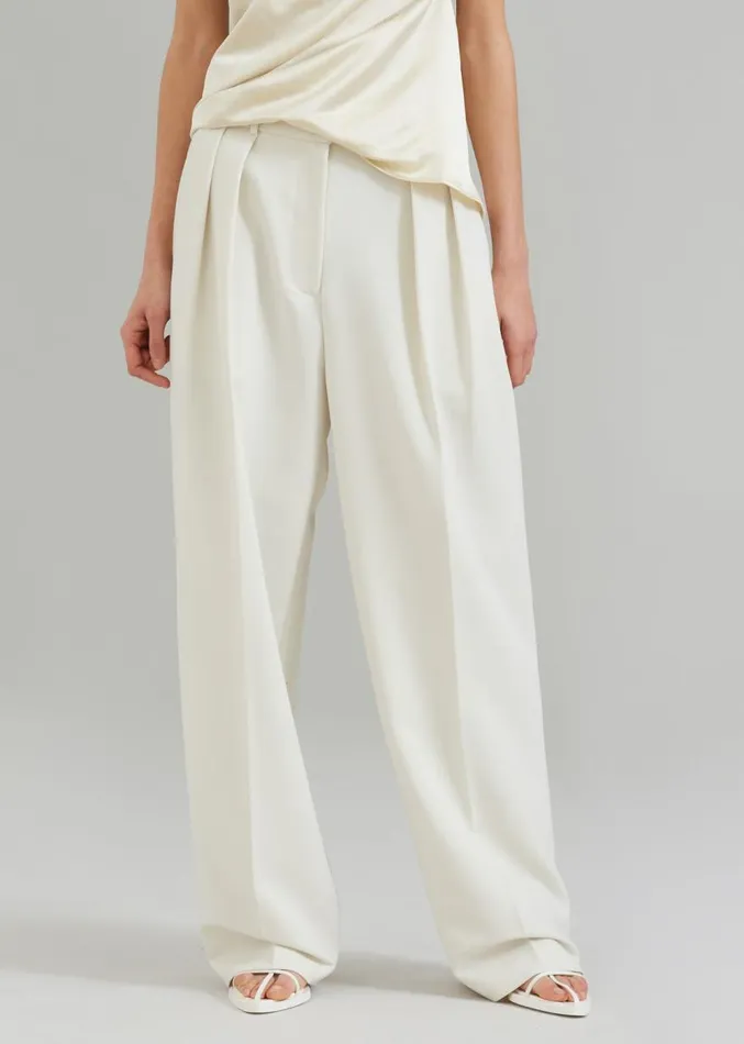 The Frankie Shop Corrin Pleated Trousers 8211 Ivory Women Suits
