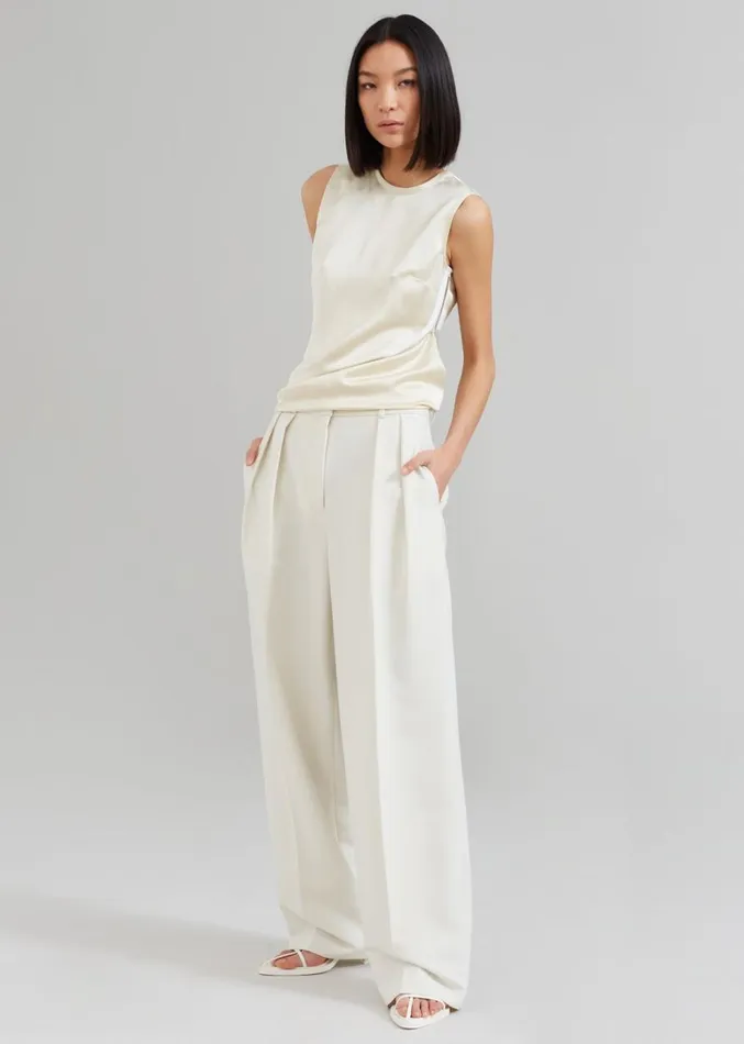 The Frankie Shop Corrin Pleated Trousers 8211 Ivory Women Suits
