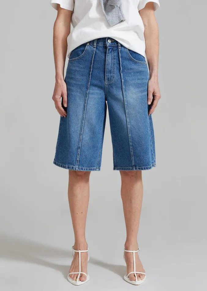 The Frankie Shop Elia Denim Bermuda Shorts 8211 Medium Wash Women Bottoms