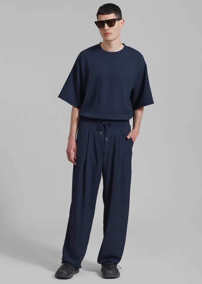 The Frankie Shop Eliott Crinkle Tee 8211 Navy Men Tops