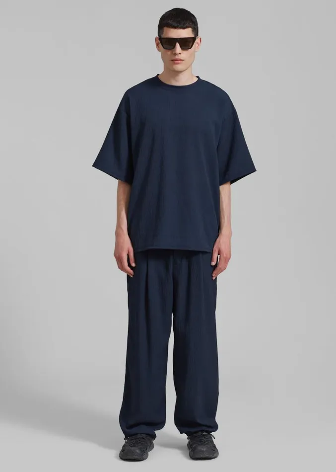 The Frankie Shop Eliott Crinkle Tee 8211 Navy Men Tops
