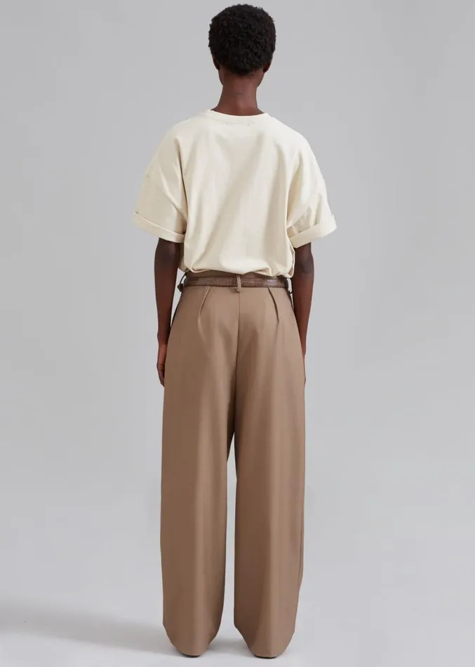 The Frankie Shop Faro Boxy Tee 8211 Beige Women Clothing
