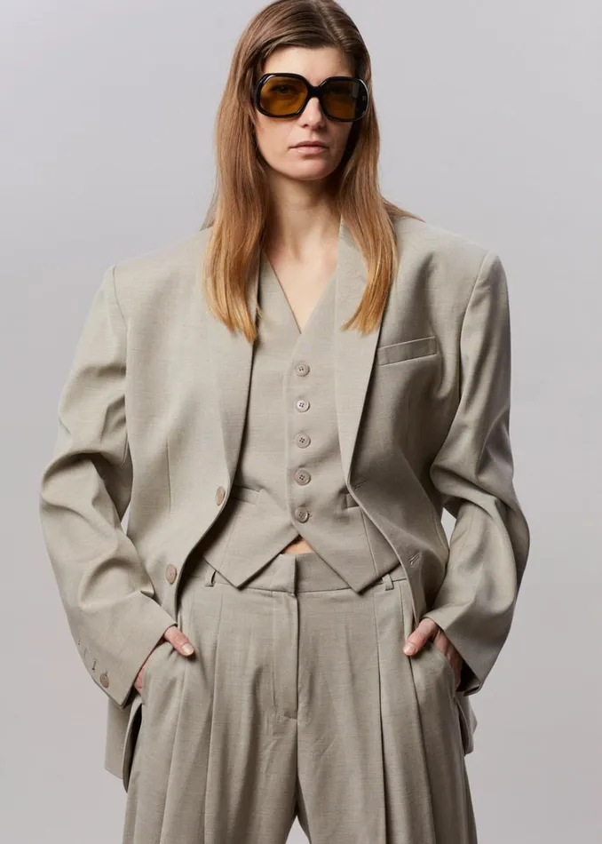 The Frankie Shop Gelso Oversized Blazer 8211 Light Taupe Melange Women Outerwear The Frankie Shop Gelso Oversized Blazer 8211 Light Taupe Melange Women Outerwear