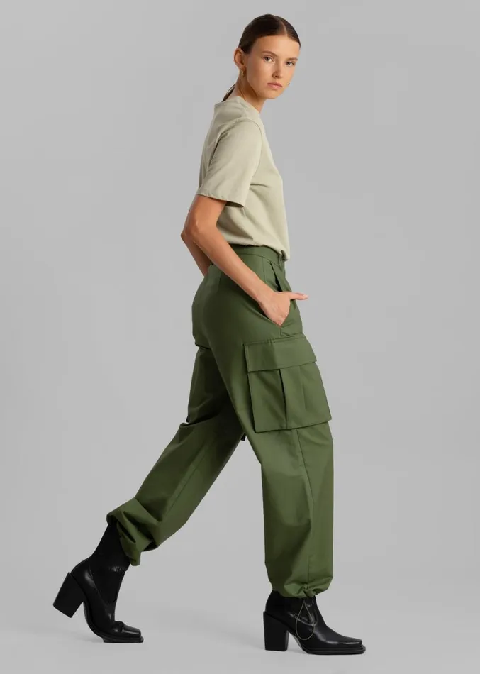 The Frankie Shop Gia Cargo Pants 8211 Olive Women Clothing