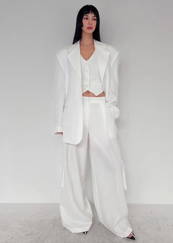 The Frankie Shop Gladys Blazer 8211 White Women Suits