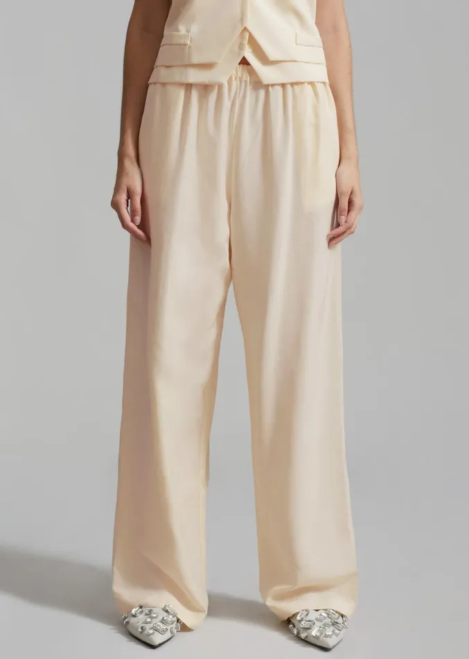 The Frankie Shop Greer Pants 8211 Cream Women Clothing