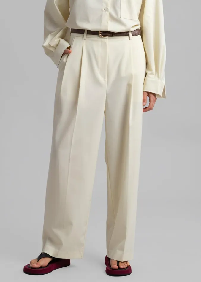 The Frankie Shop Jour Pleated Pants 8211 Cream Women Clothing