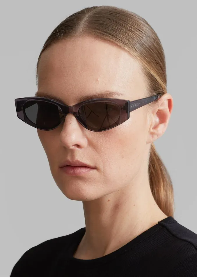The Frankie Shop Karen Wazen Dixy Sunglasses 8211 Smoky Grey Women Accessories