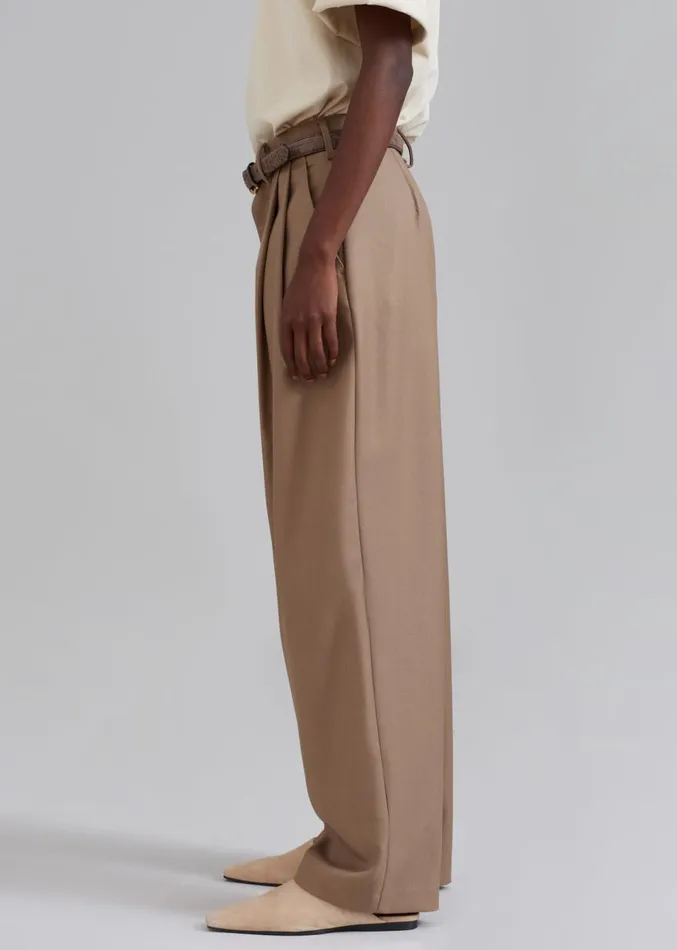 The Frankie Shop Kerena Pintuck Pants 8211 Taupe Women Clothing