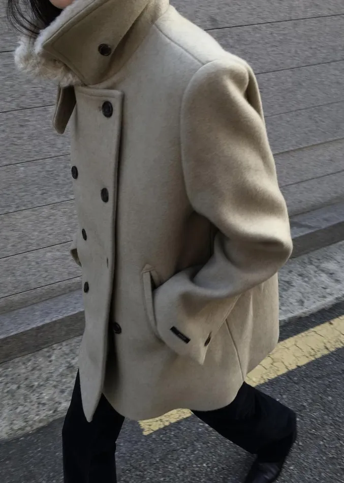 The Frankie Shop Kimmo Faux Fur Collar Peacoat 8211 Beige Women Clothing