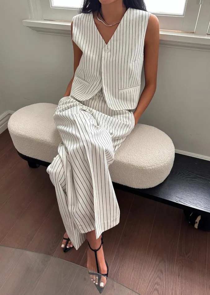 The Frankie Shop Landry Vest 8211 WhiteBlack Stripe Women Suits