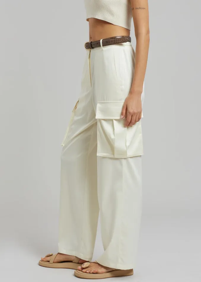 The Frankie Shop Lauren Silky Cargo Pants 8211 Cream Women Clothing
