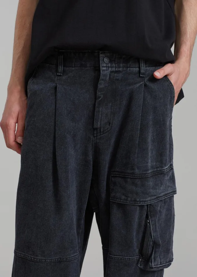 The Frankie Shop Lenny Cargo Jeans 8211 Black Washed MenWomen Bottoms