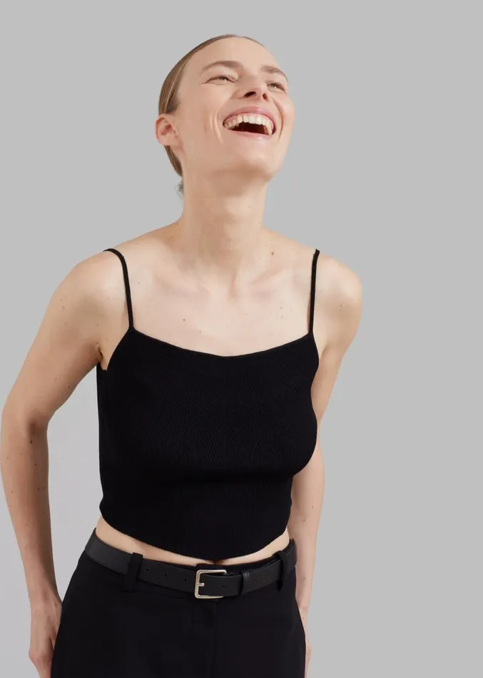 The Frankie Shop Low Classic Knitted Sleeveless Crop Top 8211 Black Women Clothing The Frankie Shop Low Classic Knitted Sleeveless Crop Top 8211 Black Women Clothing