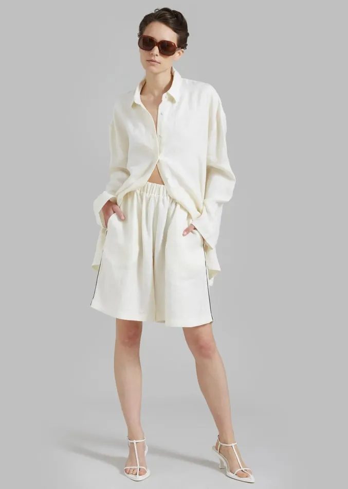 The Frankie Shop MATIN Piping Shorts 8211 Natural Women Clothing