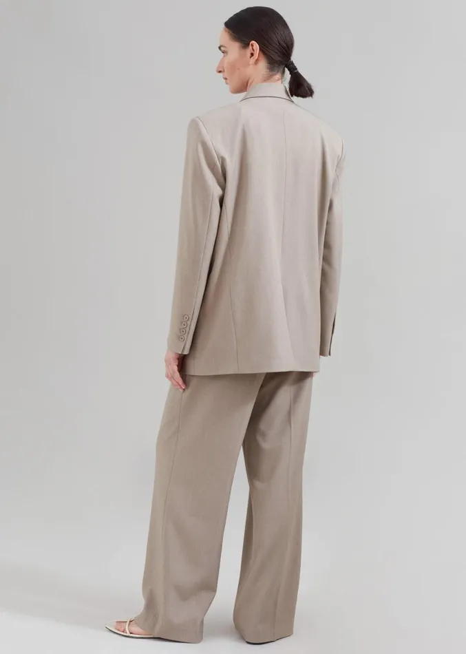 The Frankie Shop Nessi Double Breasted Blazer 8211 Taupe Women Outerwear
