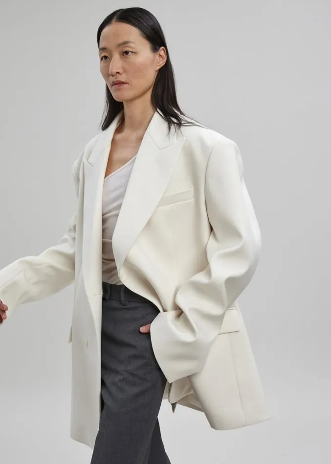 The Frankie Shop Sadie Oversized Double Breasted Blazer 8211 Cream Women Clothing