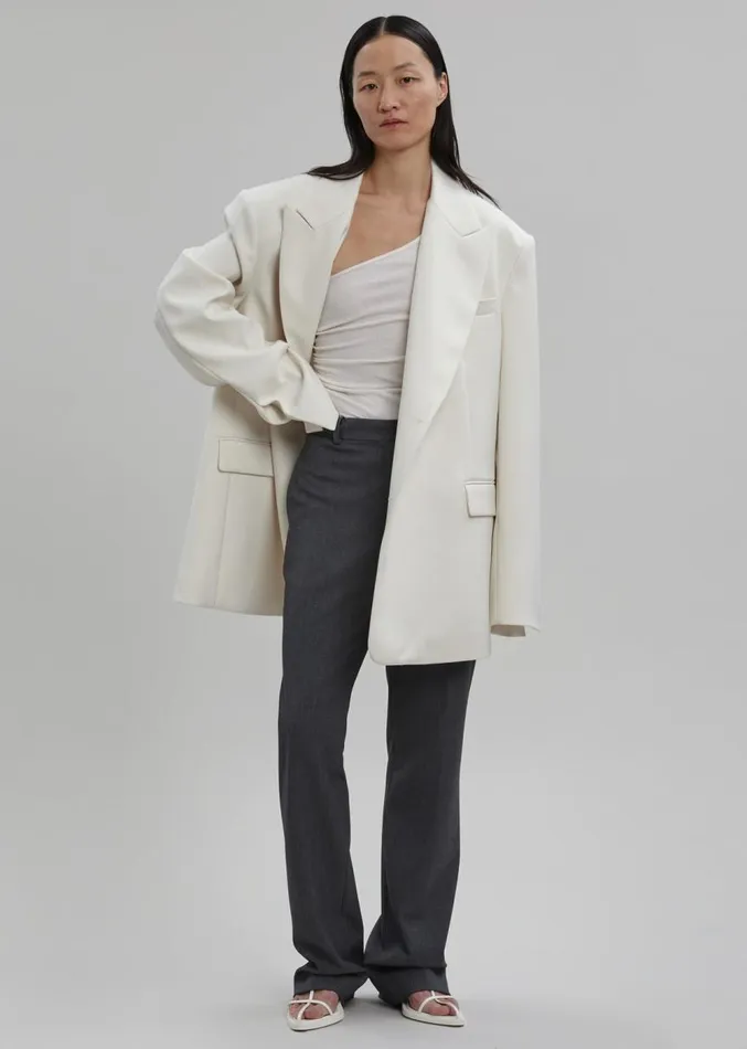 The Frankie Shop Sadie Oversized Double Breasted Blazer 8211 Cream Women Clothing
