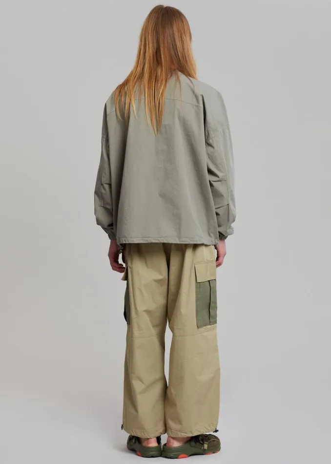 The Frankie Shop Stu Colorblock Cargo Pants 8211 Beige Combo WomenMen Bottoms
