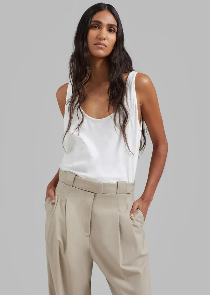 The Frankie Shop Tate Trousers 8211 Beige Women Clothing