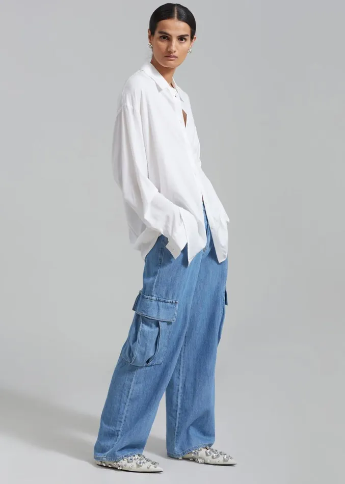 The Frankie Shop Tatum Cargo Jeans 8211 Medium Wash Women Denim