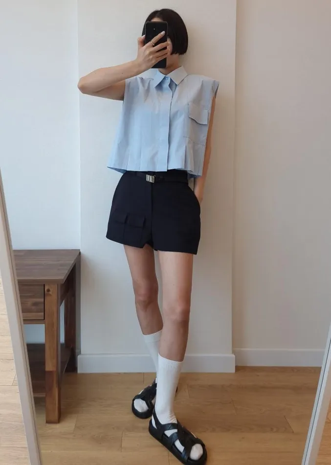 The Frankie Shop Wendy Mini Shorts 8211 Navy Women Clothing