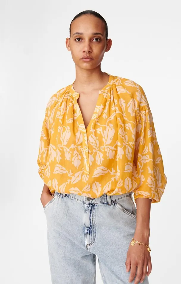 Vanessa Bruno Shirts and Tops Women Nipoa Blouse Jaune D039or Vanessa Bruno Shirts and Tops Women Nipoa Blouse Jaune D039or