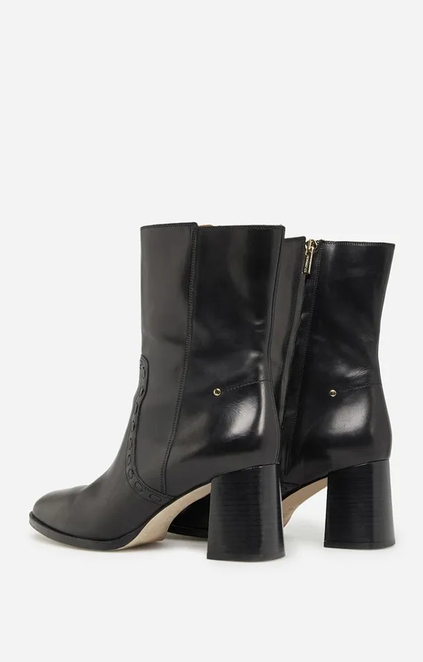 Vanessa Bruno Shoes Women Ankle Boots In Smooth Leather Noir Vanessa Bruno Shoes Women Ankle Boots In Smooth Leather Noir