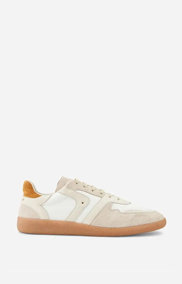 Vanessa Bruno Shoes Women Farrah Low Top Sneakers In Leather Craie