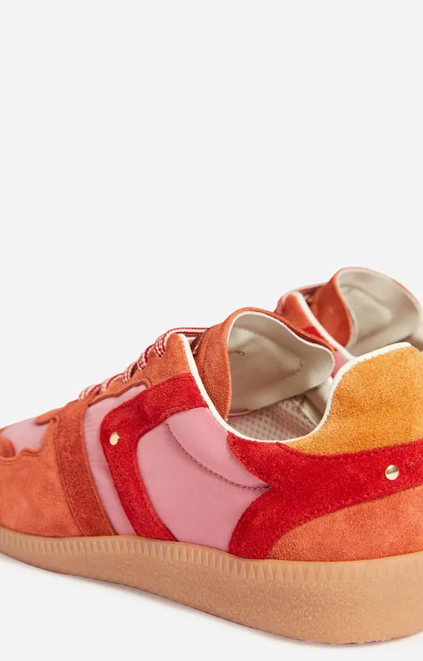 Vanessa Bruno Shoes Women Farrah Low Top Sneakers In Leather Grenadine Vanessa Bruno Shoes Women Farrah Low Top Sneakers In Leather Grenadine
