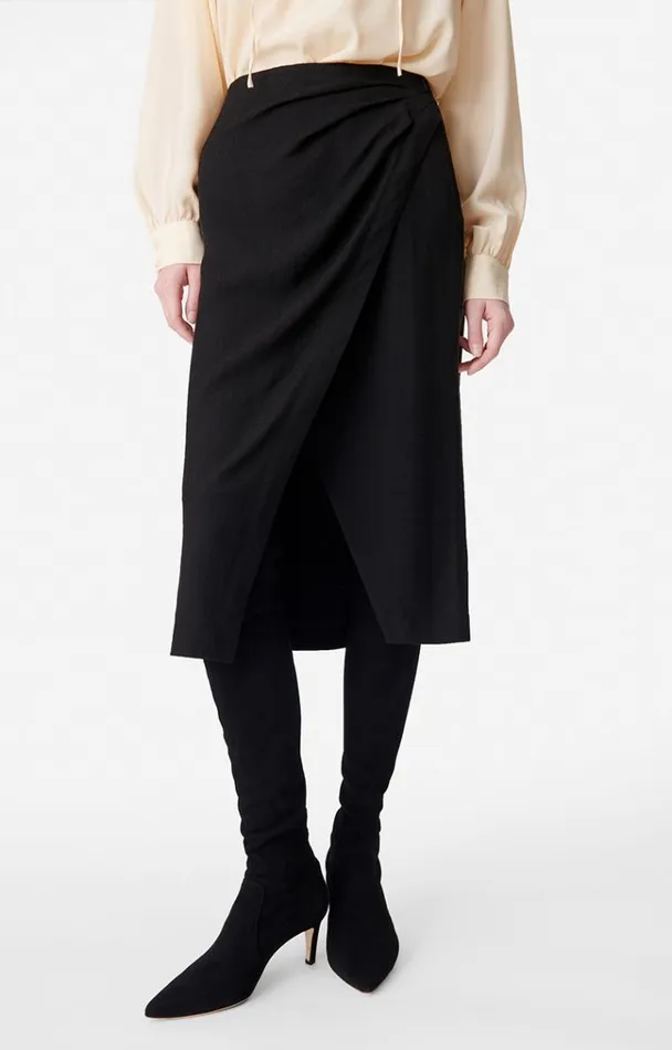 Vanessa Bruno Skirts and Shorts Women Vannie Skirt Noir Vanessa Bruno Skirts and Shorts Women Vannie Skirt Noir