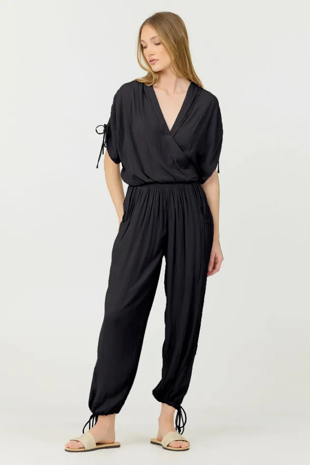 Vintage Havana All Bottoms Women Black Rayon Crinkle Bottom Pants Black