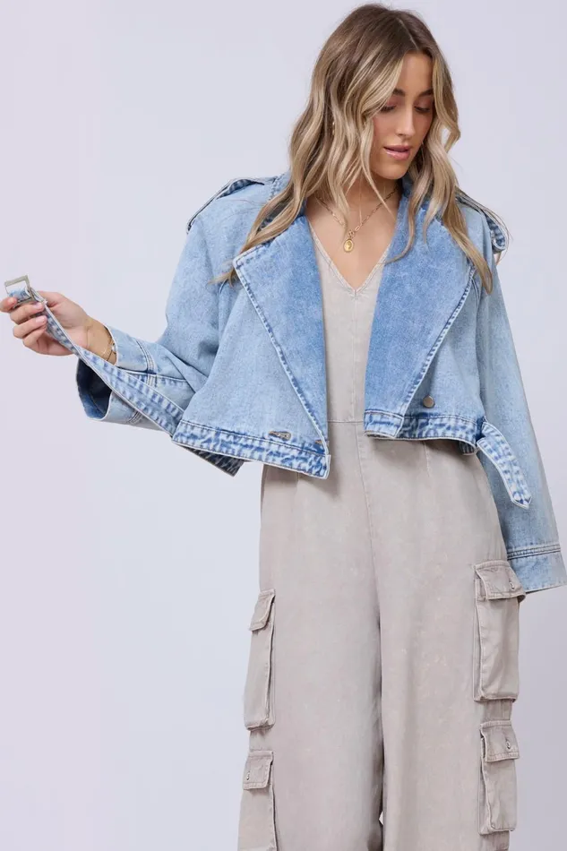 Vintage Havana Outerwear Women Light Wash Denim Cropped Moto Jacket Light Wash Vintage Havana Outerwear Women Light Wash Denim Cropped Moto Jacket Light Wash