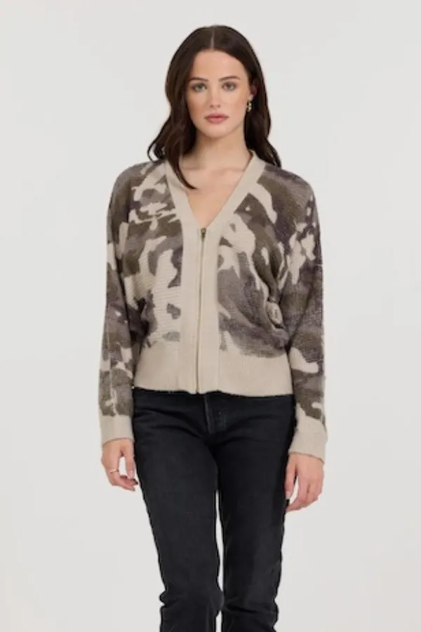 Vintage Havana Sweaters Women Forest Fog Camo Zip Up Sweater Forest Fog Camp