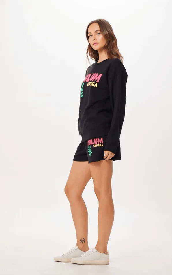 Vintage Havana Sweatshirts Women Black Tulum Jet Setter Surf Wash Crewneck Black