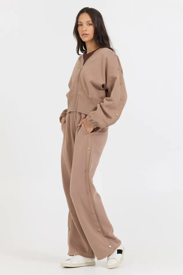 Vintage Havana Sweatshirts Women Caramel Latte Brushed Fleece Zip Up W Snap Sleeves Caramel