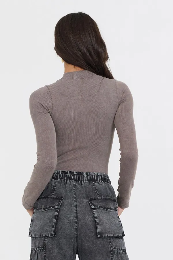 Vintage Havana Tees Women Washed Taupe Seamless Mock Neck Top Washed Taupe Vintage Havana Tees Women Washed Taupe Seamless Mock Neck Top Washed Taupe