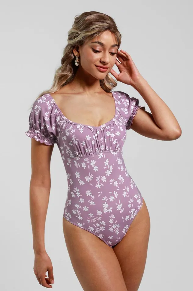 Women Bodysuits Cupshe Kataleya Ditsy Scoop Ruched Short Sleeve Bodysuit Purple