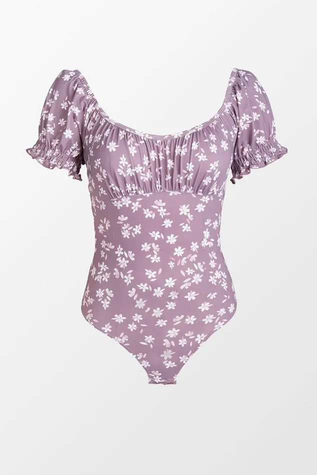 Women Bodysuits Cupshe Kataleya Ditsy Scoop Ruched Short Sleeve Bodysuit Purple