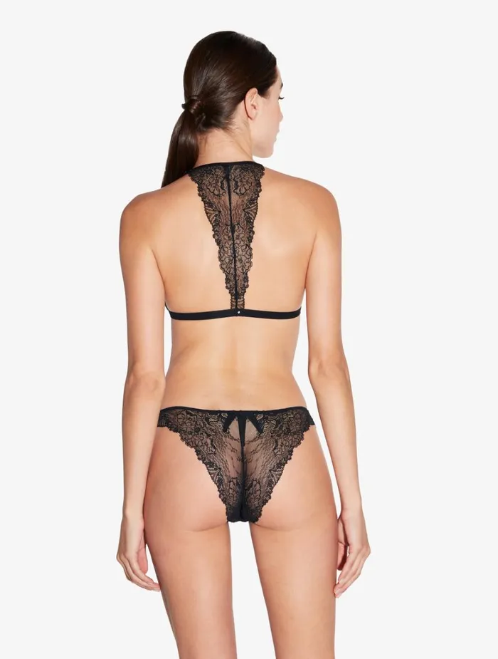 Women Bras La Perla Soft Triangle Bra In Black With Leavers Lace