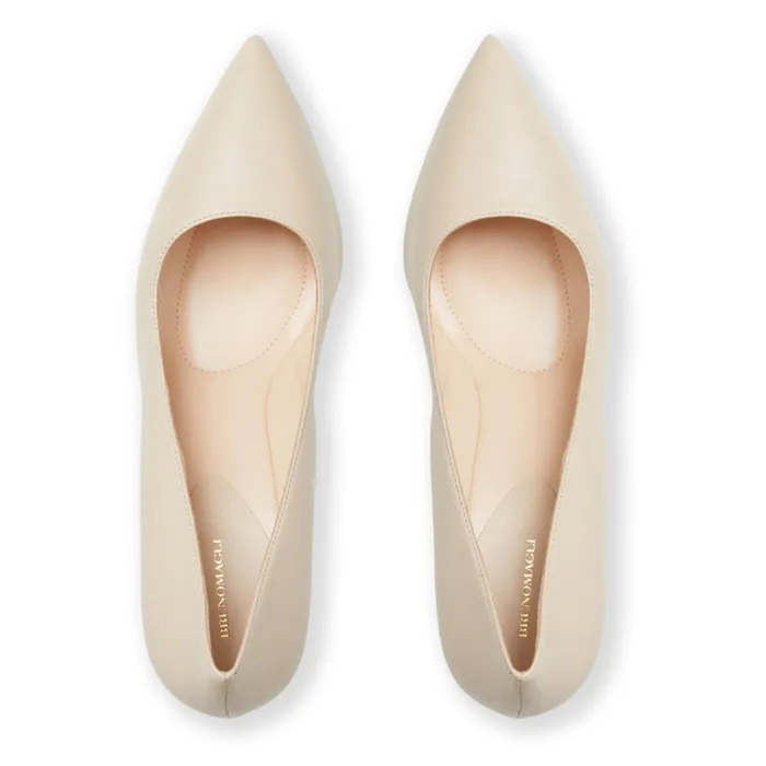 Women Bruno Magli Heels TARA Pump SAND