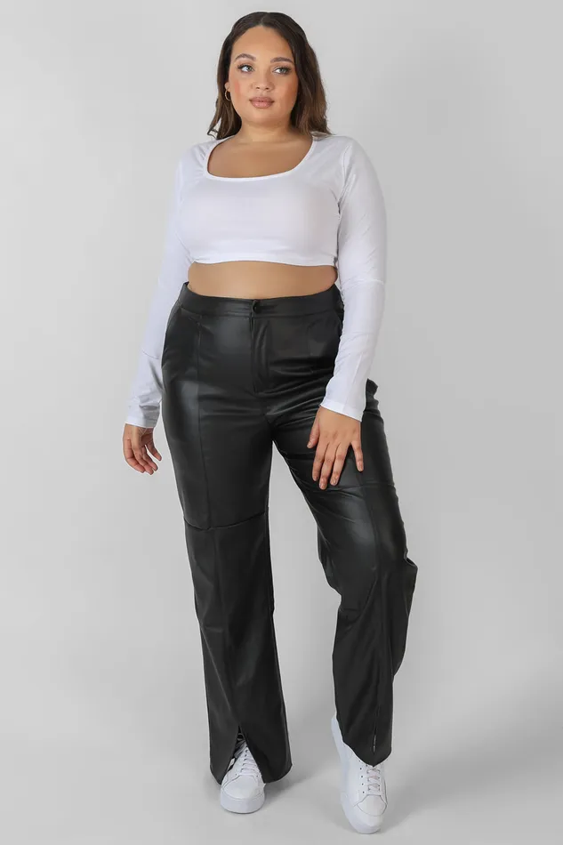 Women Curve Scoop Neck Long Sleeve Crop Top White Kaiia White Public Desire Tops