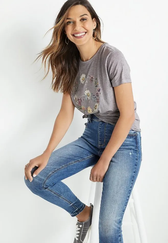 Women Gray Wildflower Peace Sign Graphic Tee Maurices Tops