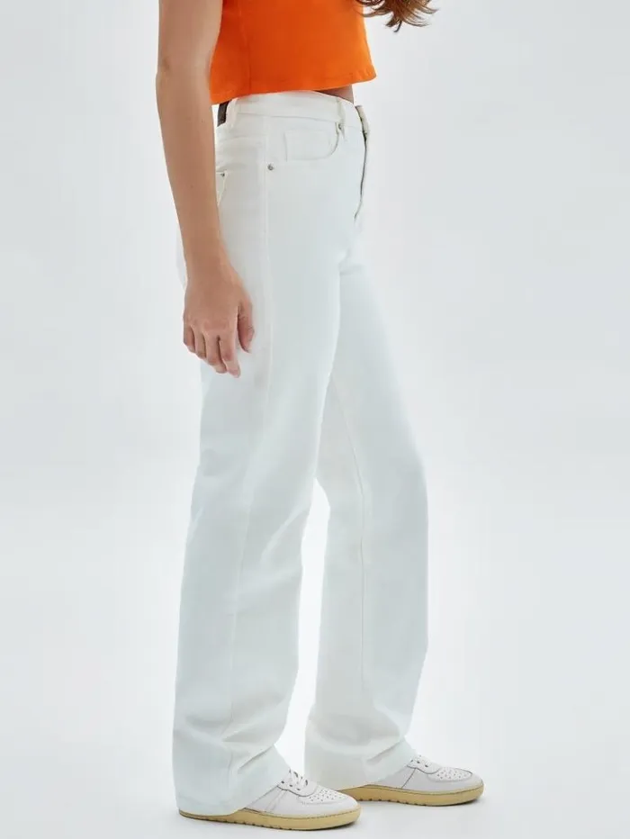 Women GUESS Bottoms GUESS Originals Kit Mom Jeans Go Ecru Wash