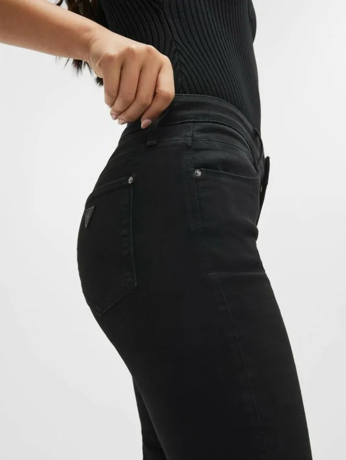 Women GUESS Jeans and Denim Eco Sexy Straight Jeans Carrie Black