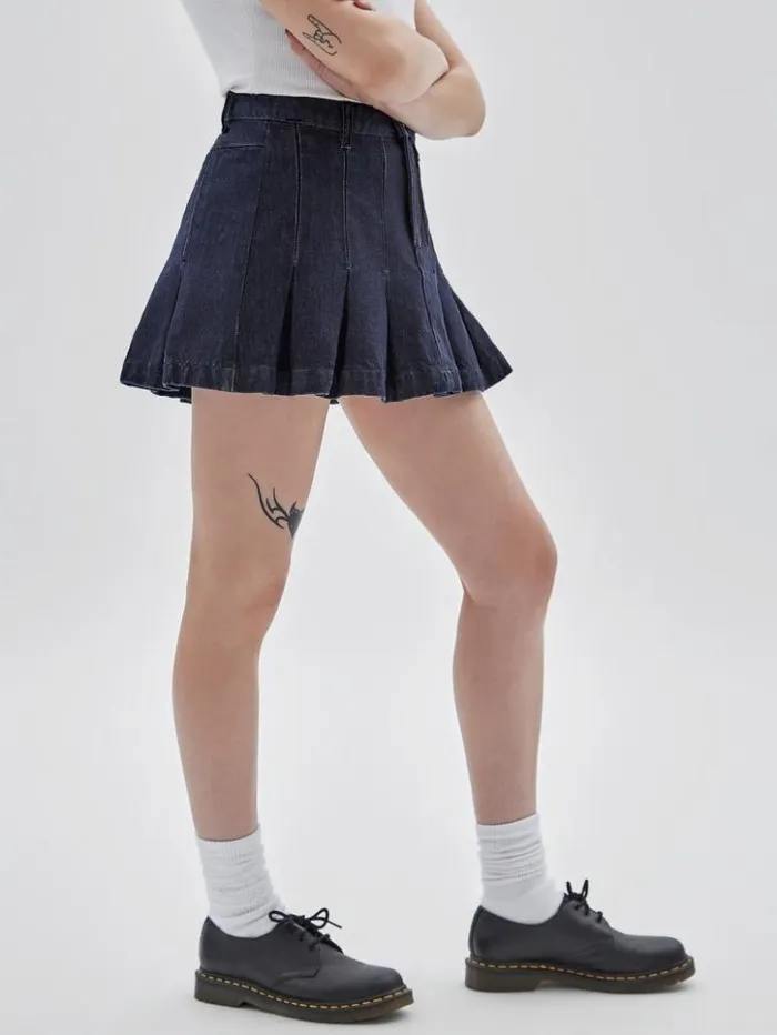 Women GUESS Jeans and Denim GUESS Originals Denim Tennis Skirt Go Pleated Dark Wash Women GUESS Jeans and Denim GUESS Originals Denim Tennis Skirt Go Pleated Dark Wash