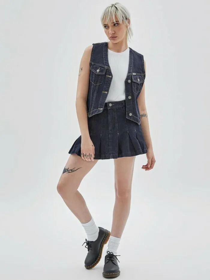 Women GUESS Jeans and Denim GUESS Originals Denim Tennis Skirt Go Pleated Dark Wash Women GUESS Jeans and Denim GUESS Originals Denim Tennis Skirt Go Pleated Dark Wash