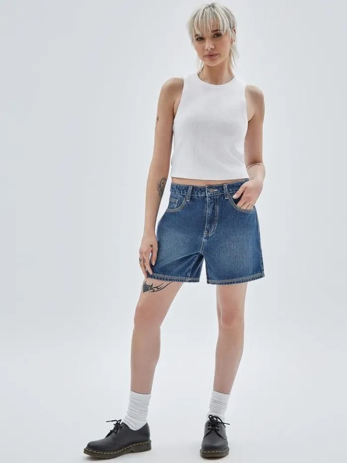 Women GUESS Jeans and Denim GUESS Originals Kit Boyfriend Shorts Go Medium Tameer Wash Women GUESS Jeans and Denim GUESS Originals Kit Boyfriend Shorts Go Medium Tameer Wash
