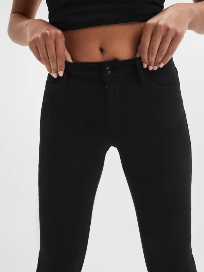 Women GUESS Jeans and Denim Sexy Curve MidRise Skinny Jeans Overdye Black